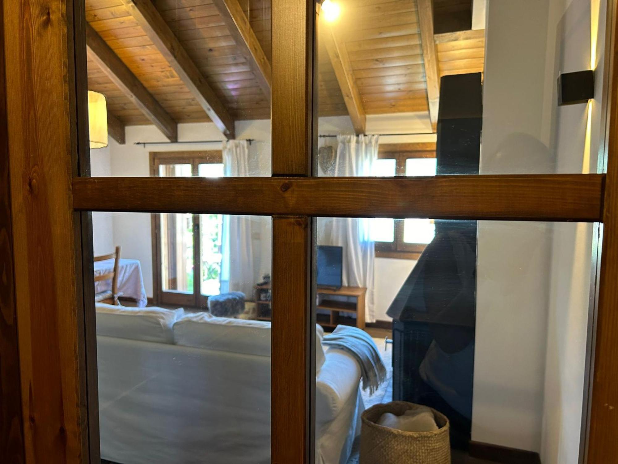 Apartament Del Llac 오세야 외부 사진